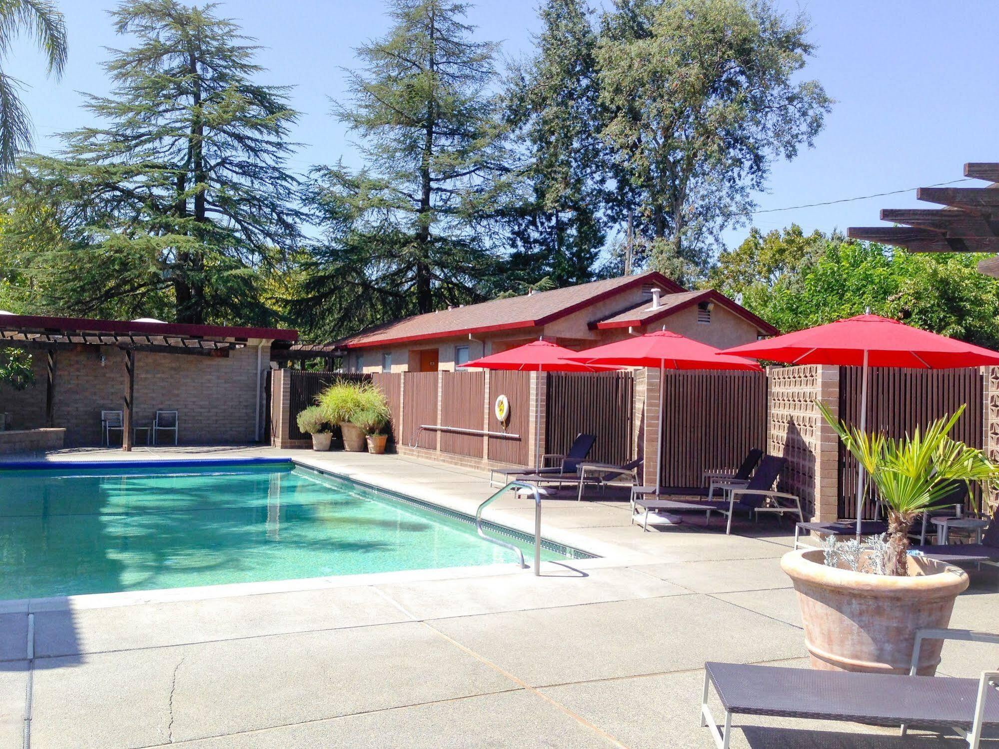 Dr Wilkinsons Backyard Resort And Mineral Springs A Member Of Design Hotels Calistoga Εξωτερικό φωτογραφία